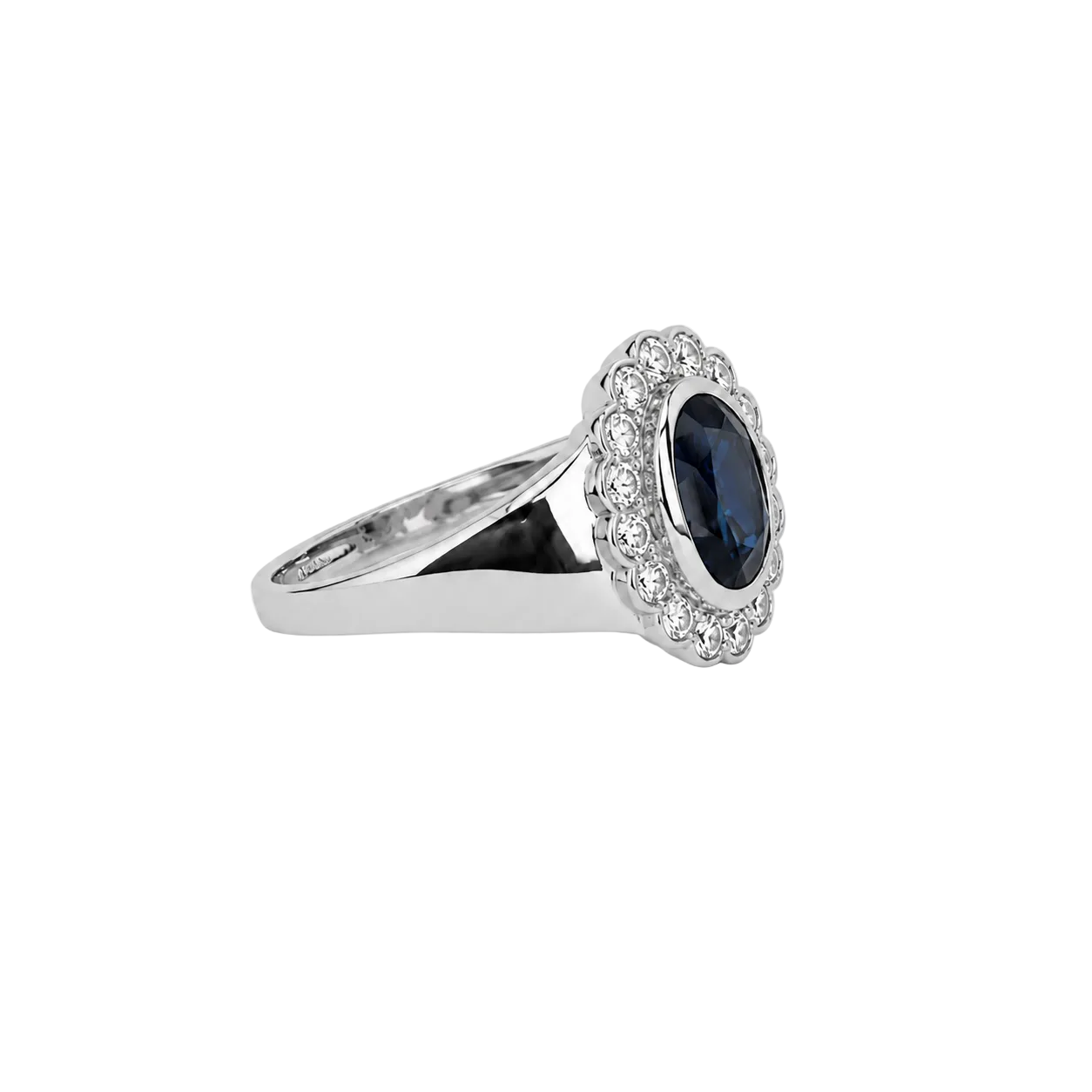 Regent Signet Ring in Midnight